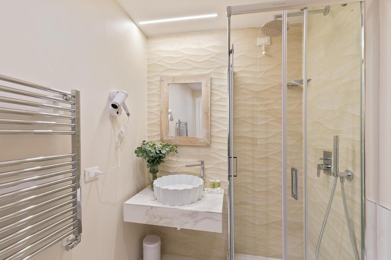 Cavour 2* Roma