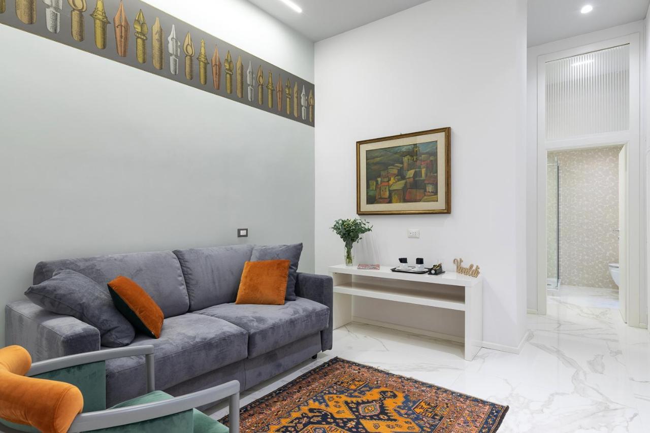 Cavour Guest house 2*